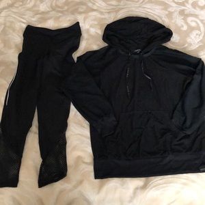 Black workout set:hoodie and tights